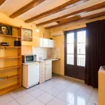 Rent 3 bedroom apartment of 90 m² in barcelona