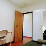 Rent 20 bedroom house in Barcelona