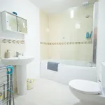 Rent 2 bedroom flat in Hull