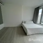 Rent 2 bedroom house of 160 m² in Bangkok