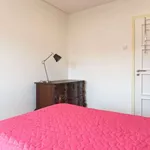 Rent 3 bedroom apartment of 120 m² in lisbon