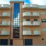 Rent 5 bedroom apartment of 150 m² in Crotone