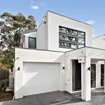 Rent 4 bedroom house in Mount Waverley