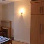 Rent 3 bedroom house in Preston