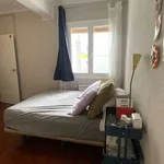 Rent a room of 120 m² in madrid