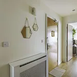 Rent 2 bedroom apartment in london