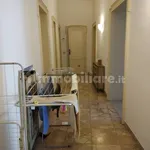 Affitto 5 camera appartamento di 129 m² in Ancona