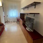 Rent 2 bedroom apartment of 65 m² in Milano