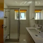 Rent 3 bedroom apartment in lisbon