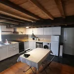 Maison de 1500 m² avec 2 chambre(s) en location à Gesves