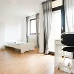 Rent 1 bedroom apartment of 15 m² in Düsseldorf