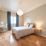 Rent a room in lisbon