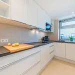 Miete 2 Schlafzimmer wohnung von 65 m² in Frankfurt