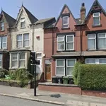 Rent 1 bedroom apartment in Yorkshire And The Humber