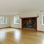 Rent 7 bedroom flat in South East England