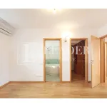 Rent 3 bedroom apartment of 118 m² in Bucuresti