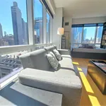 Rent 1 bedroom apartment of 66 m² in Manhattan