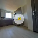 Appartement de 71 m² avec 3 chambre(s) en location à DE MURE