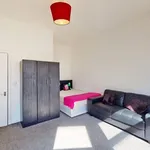 Rent 5 bedroom flat in Scotland