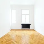 Rent 3 bedroom apartment in Praha 1