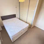 Rent 2 bedroom flat in Stoke-on-Trent