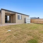 Rent 4 bedroom house in Rockbank