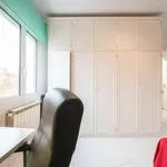 Rent a room of 110 m² in madrid