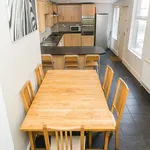 Rent 6 bedroom house in Leeds