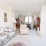 Rent 3 bedroom flat in South West England