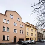 Pronajměte si 2 ložnic/e byt o rozloze 51 m² v Praha