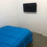 Rent 4 bedroom apartment in Valencia