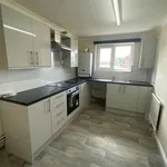 Rent 2 bedroom flat in East Midlands