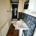 Rent 3 bedroom flat in Nuneaton and Bedworth