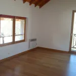 Maison de 250 m² avec 6 chambre(s) en location à CHOLONGE