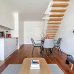 Rent 2 bedroom apartment of 75 m² in lisbon