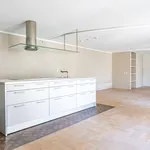 Huur 2 slaapkamer appartement van 120 m² in 's-gravenhage