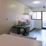 Rent a room of 150 m² in granada