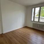 Rent 3 bedroom house of 68 m² in Châteauroux