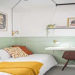 Rent a room in madrid