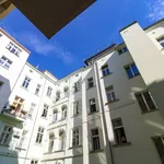 Pronajměte si 3 ložnic/e byt o rozloze 113 m² v Prague