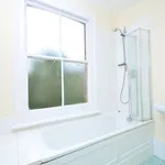 Flat to rent in York Road, Guildford GU1