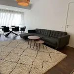 Rent 3 bedroom apartment of 136 m² in lisbon