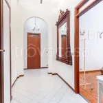 Rent 2 bedroom apartment of 90 m² in Torino