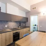 Rent 2 bedroom apartment of 45 m² in milan