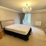 Rent 3 bedroom flat in North West England