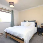 Rent 2 bedroom flat in South East England