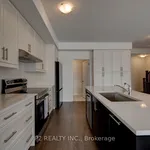 3 bedroom apartment of 32 sq. ft in Aurora (Bayview Northeast)