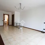 Appartamento in affitto a Briosco via Trieste, 38, giardino privato, box, terrazzo - TrovaCasa