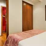 Alquilo 4 dormitorio apartamento de 50 m² en Barcelona