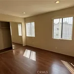 Rent 2 bedroom apartment of 83 m² in Glendale